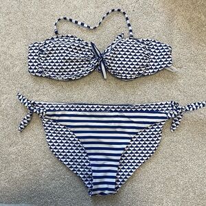 Vineyard Vines reversible bikini top and bottom